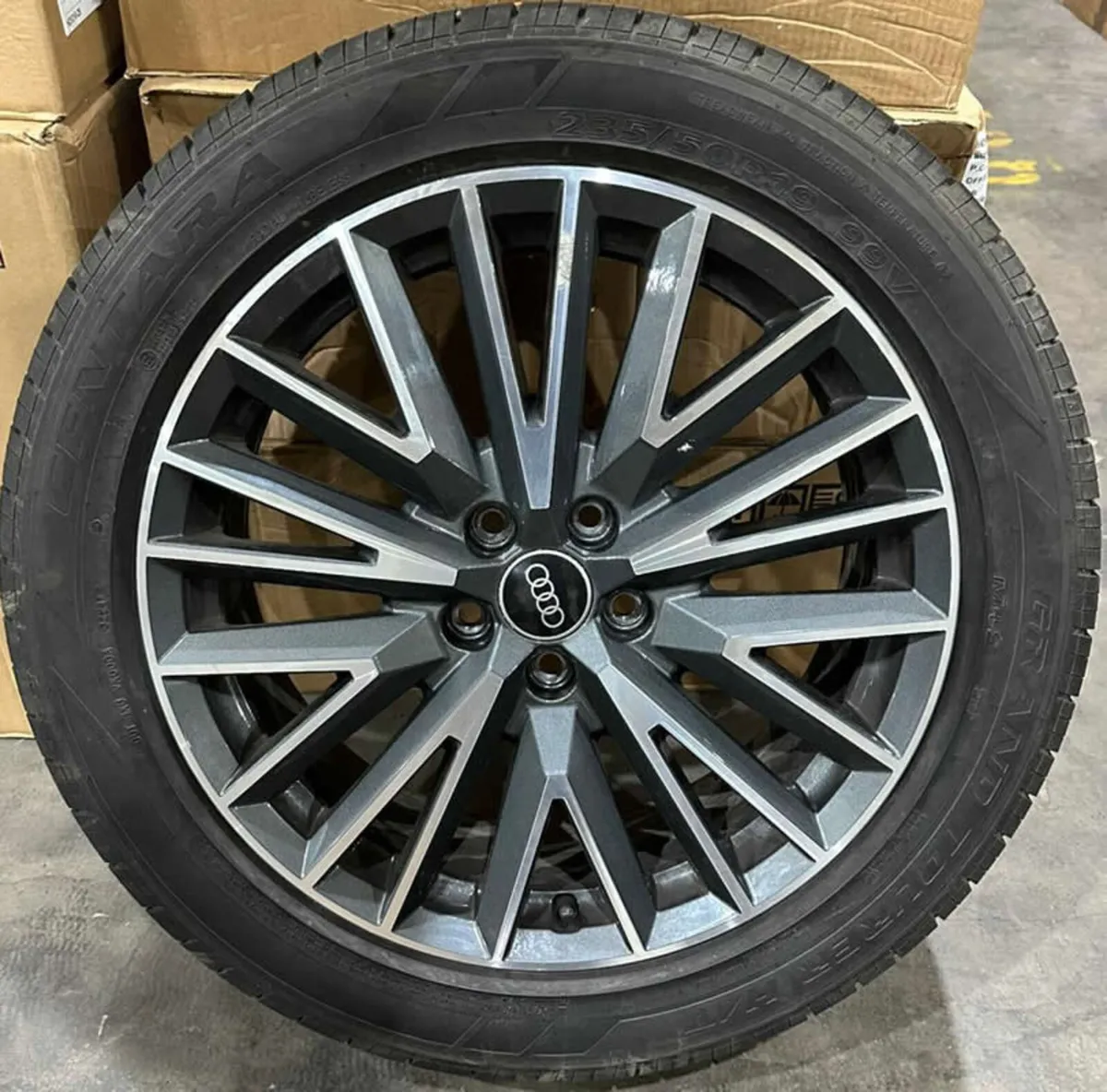 19" GENUINE AUDI Q3 Alloy Wheels & Tyres 83A601025 - Image 2