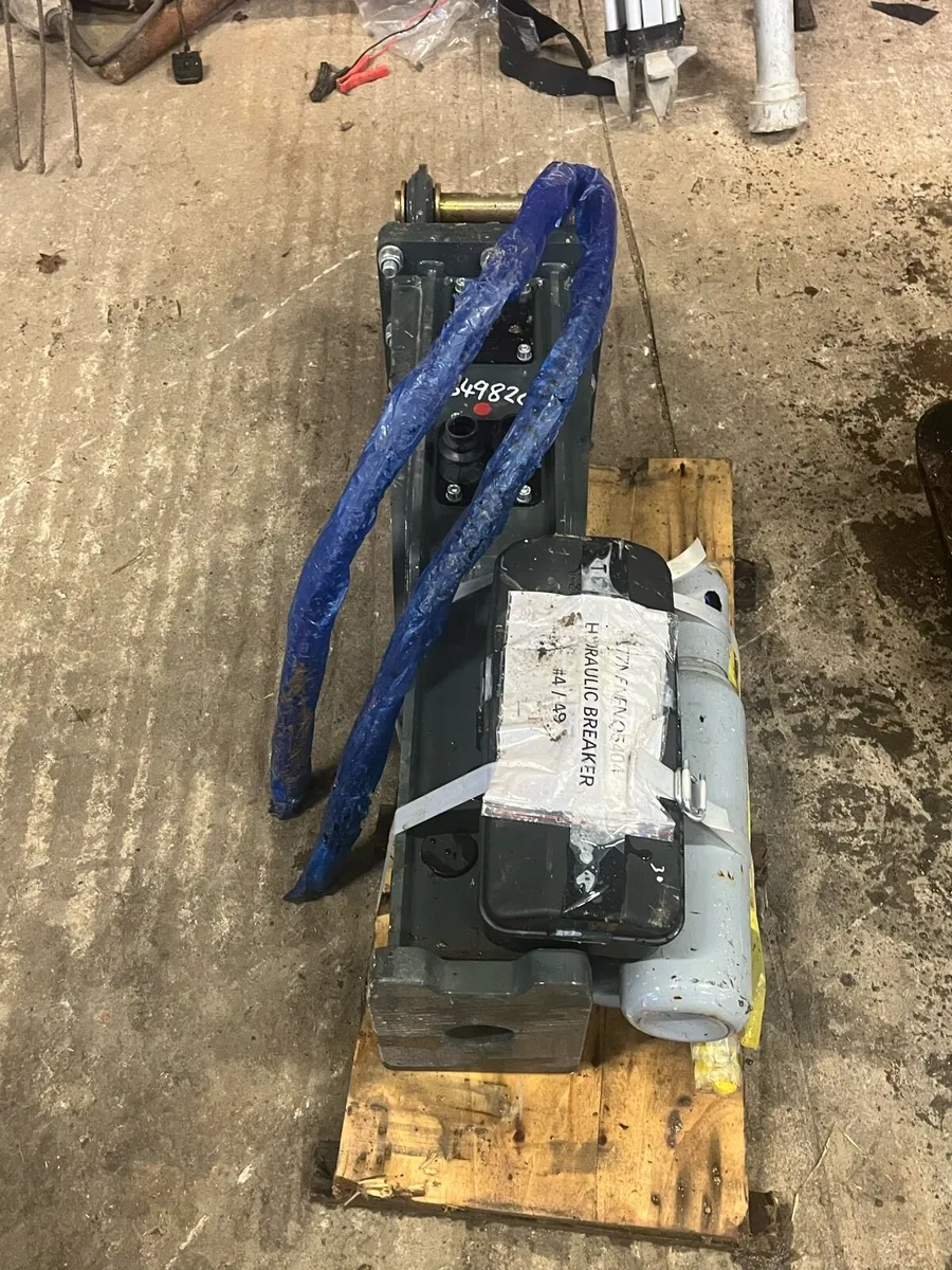 Rock breaker - Image 3