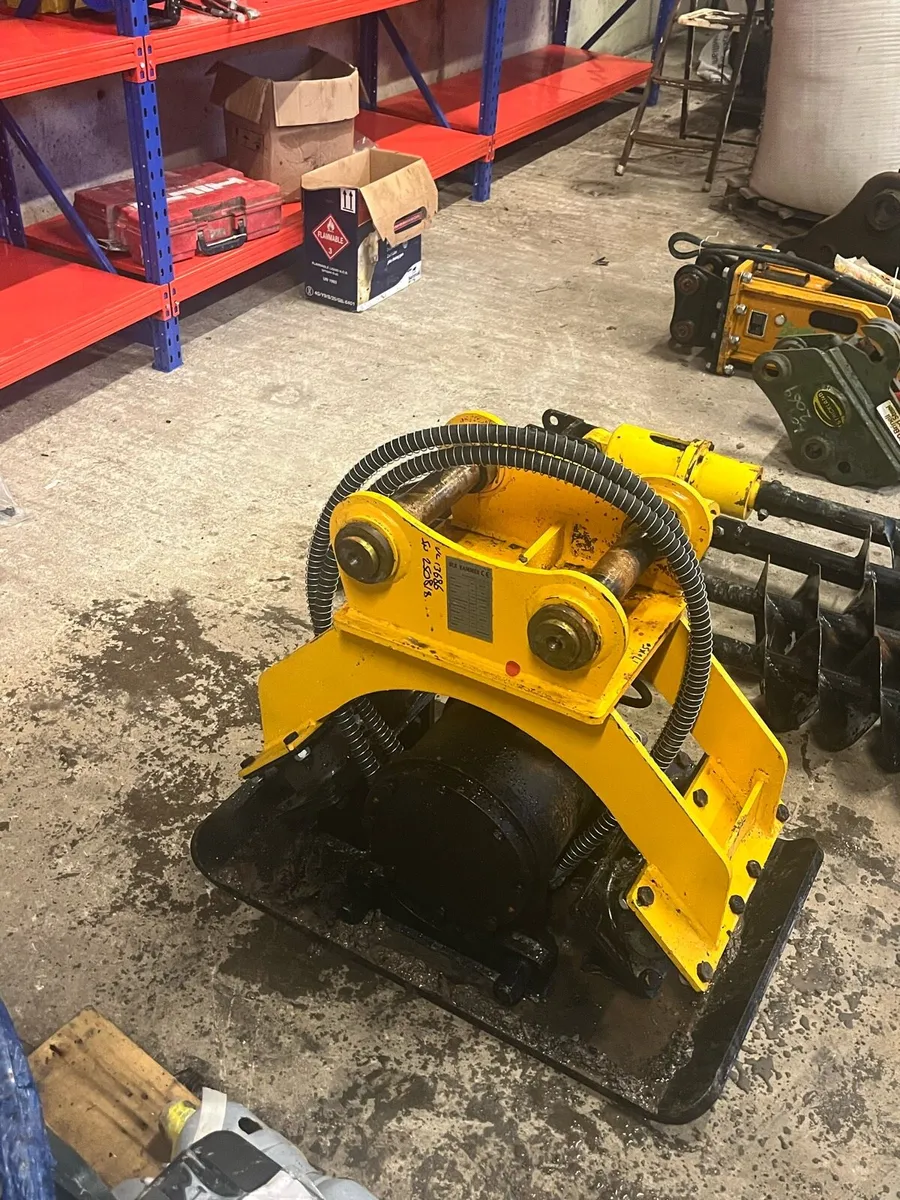 Compaction plate - Image 1