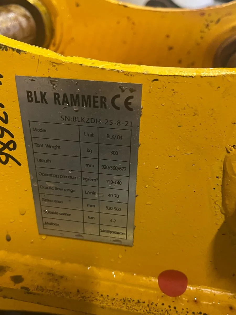 Compaction plate - Image 4