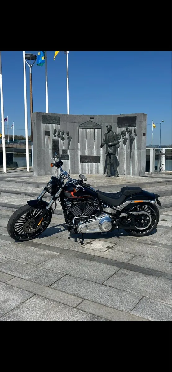 Motorcycle - Image 1