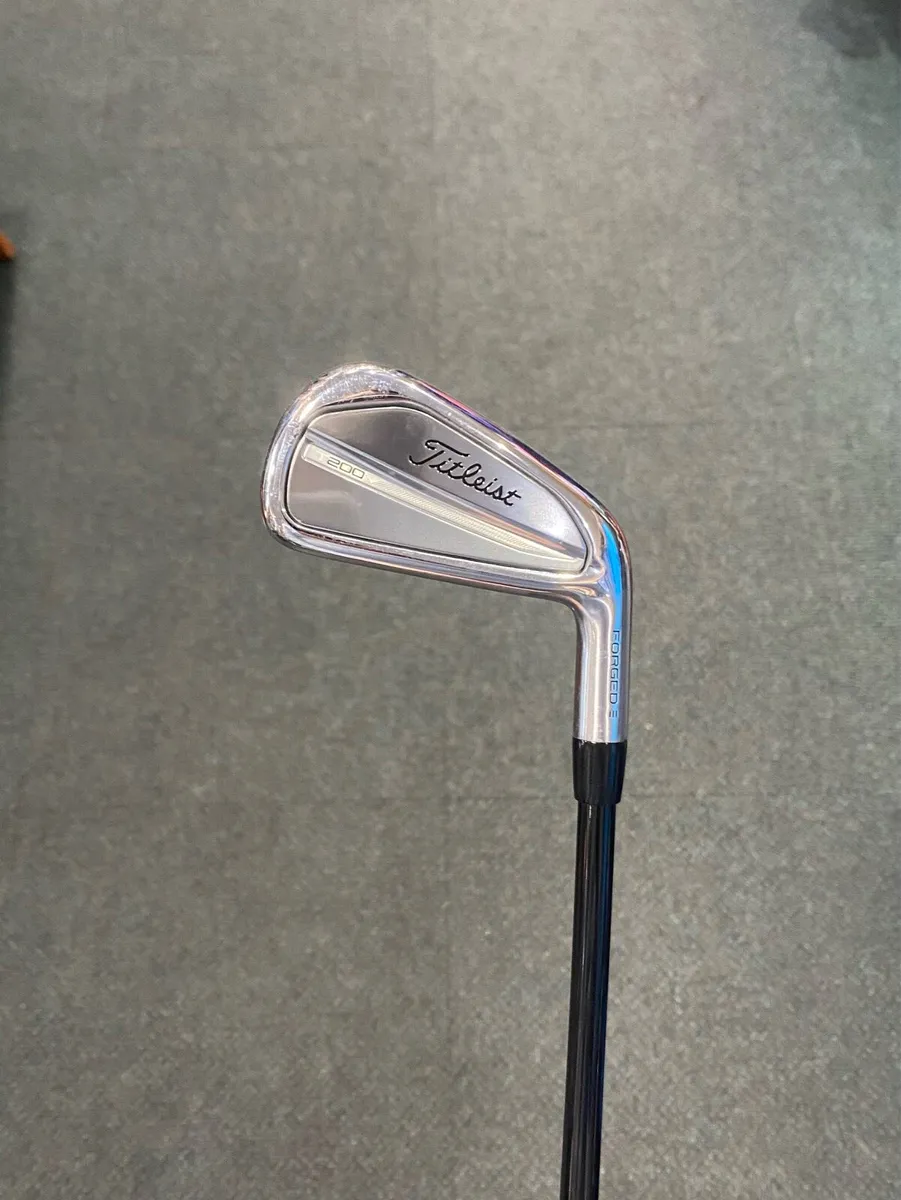 Titleist T200 Utility Iron - Image 1