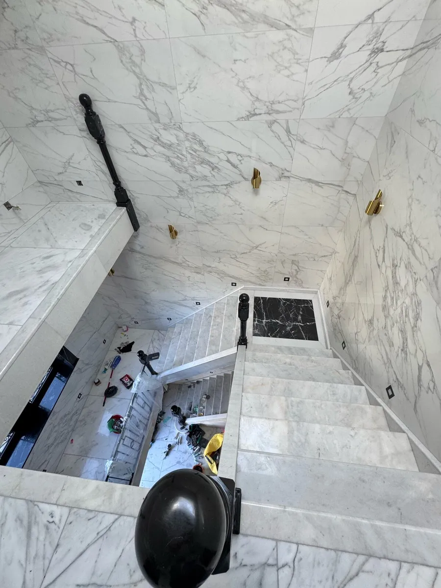 Marble stairs - Image 4