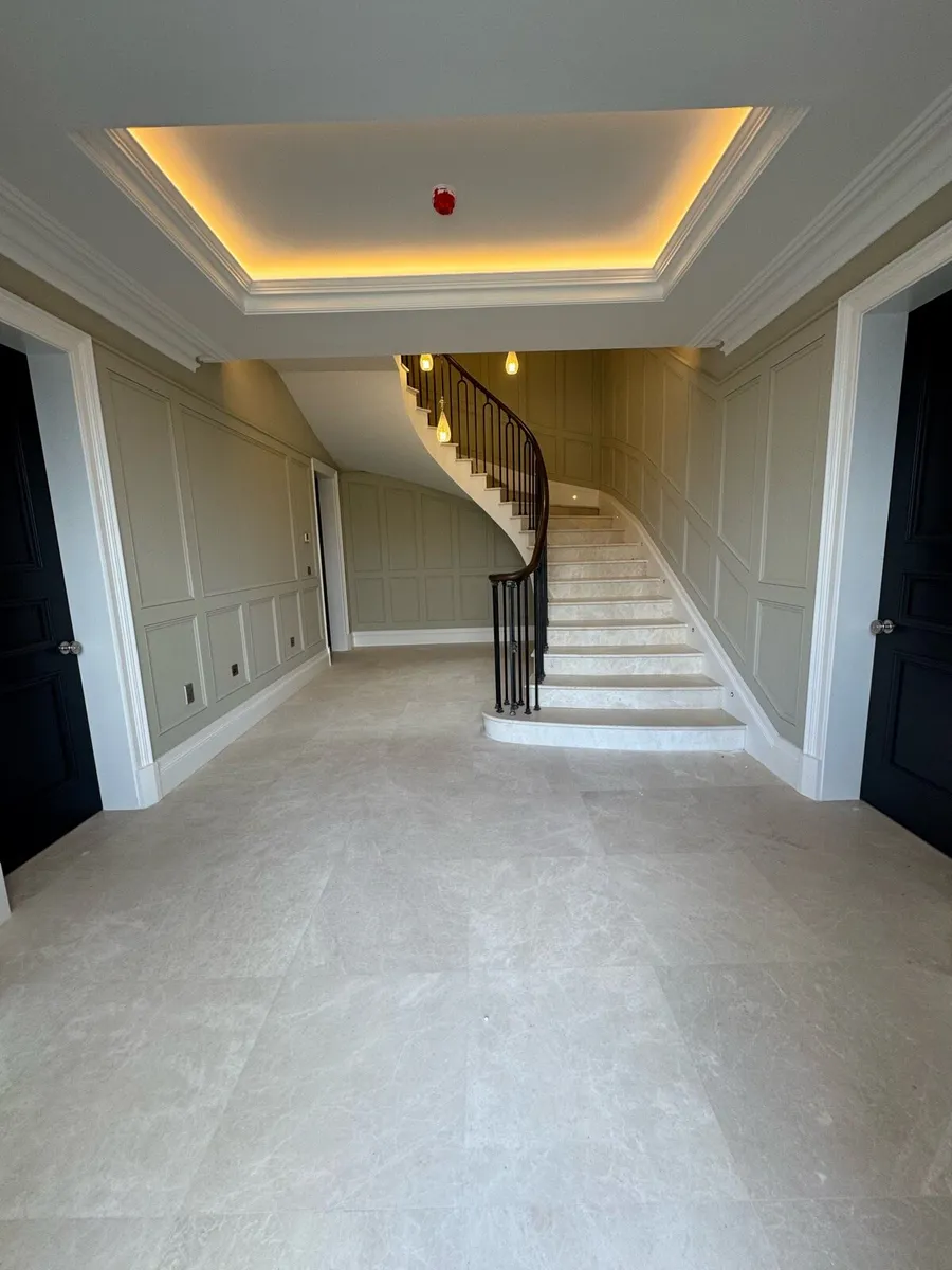 Marble stairs - Image 1