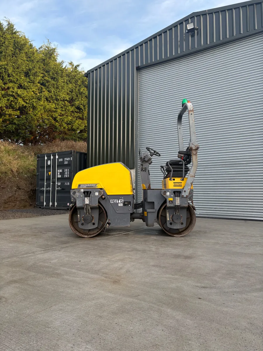 Dynapac 120 roller - Image 2