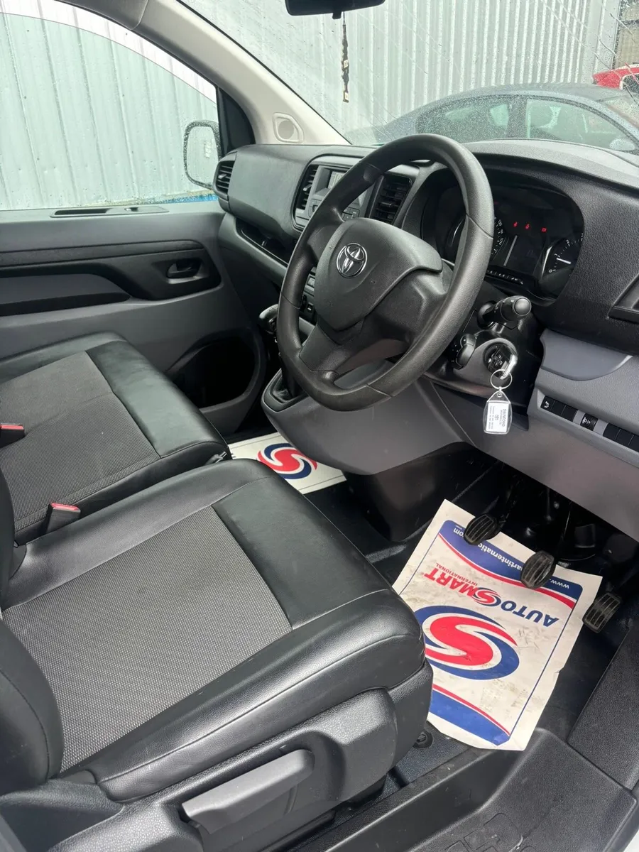 Toyota proace - Image 3