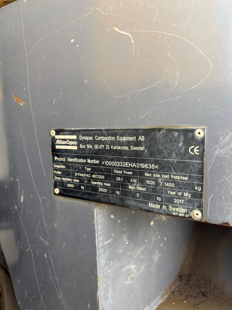 Dynapac 120 roller - Image 3