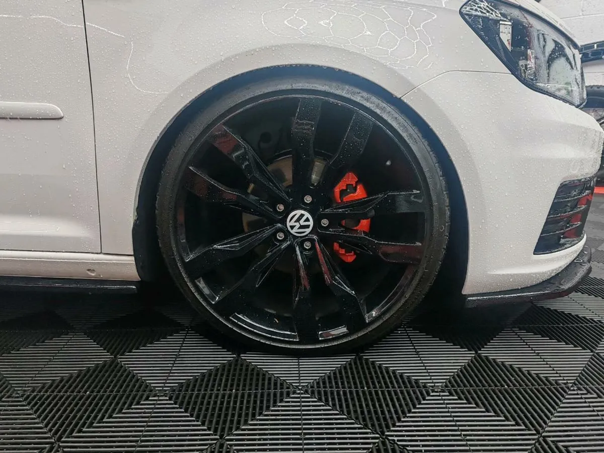 Leeside Custom Vans - Image 3