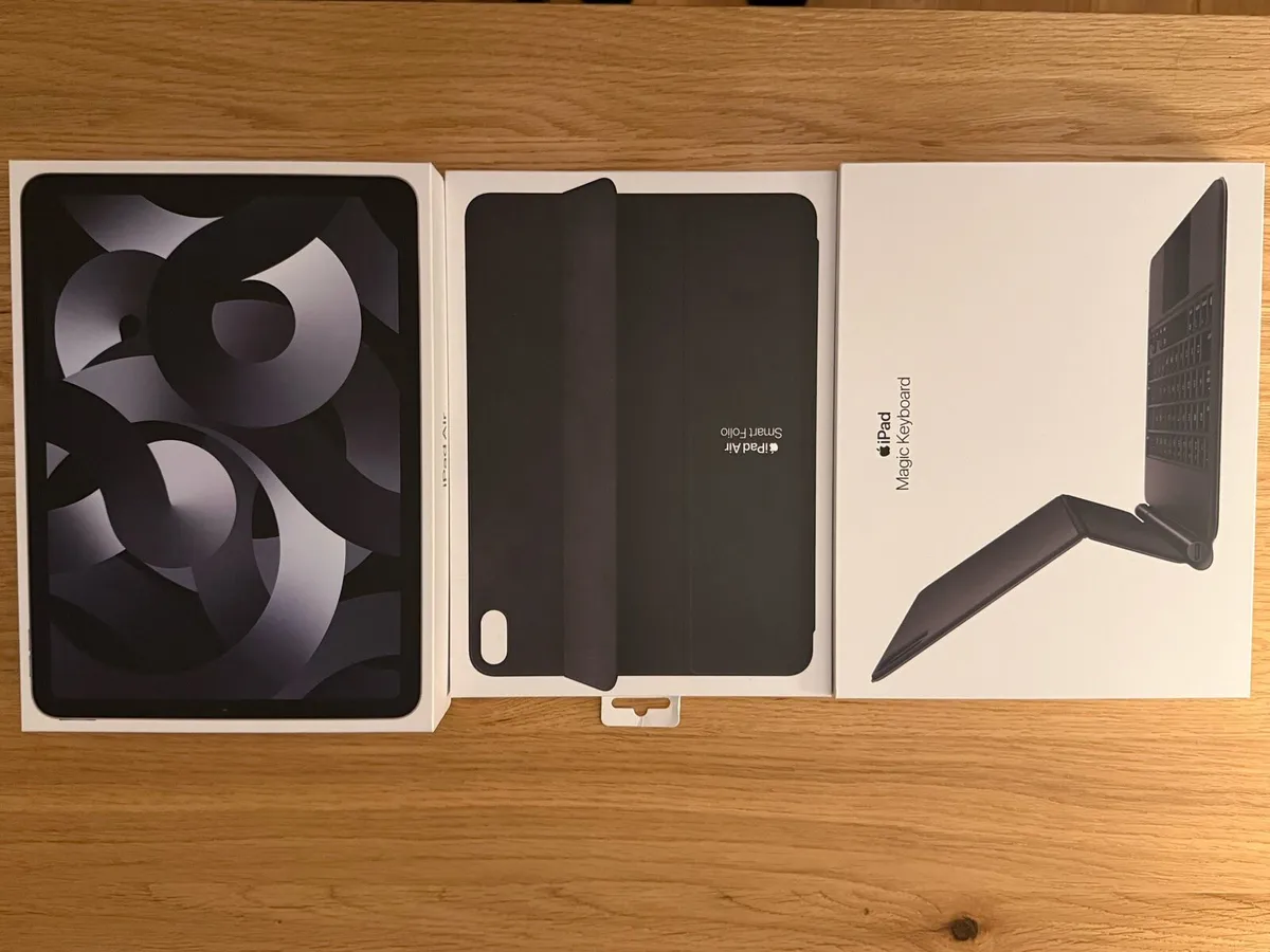 iPad Air 5th Gen 11inch - Image 1