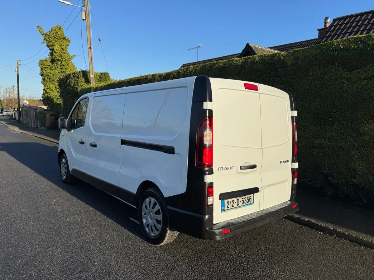 Renault Trafic 2.0 lwb - Image 3