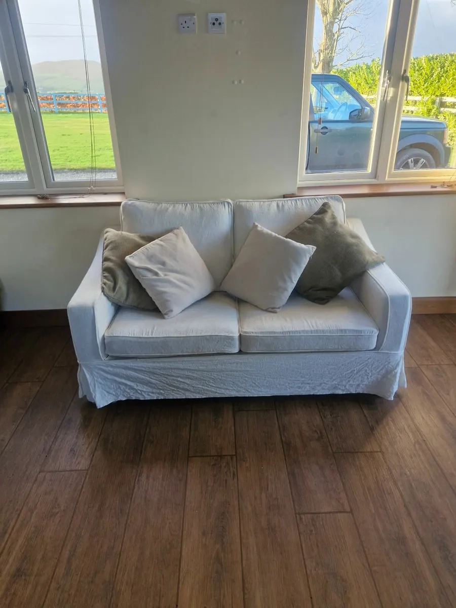 Settee - Image 1