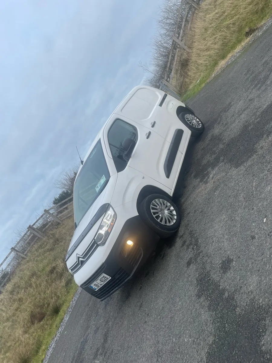2019 Citroen berlingo - Image 1