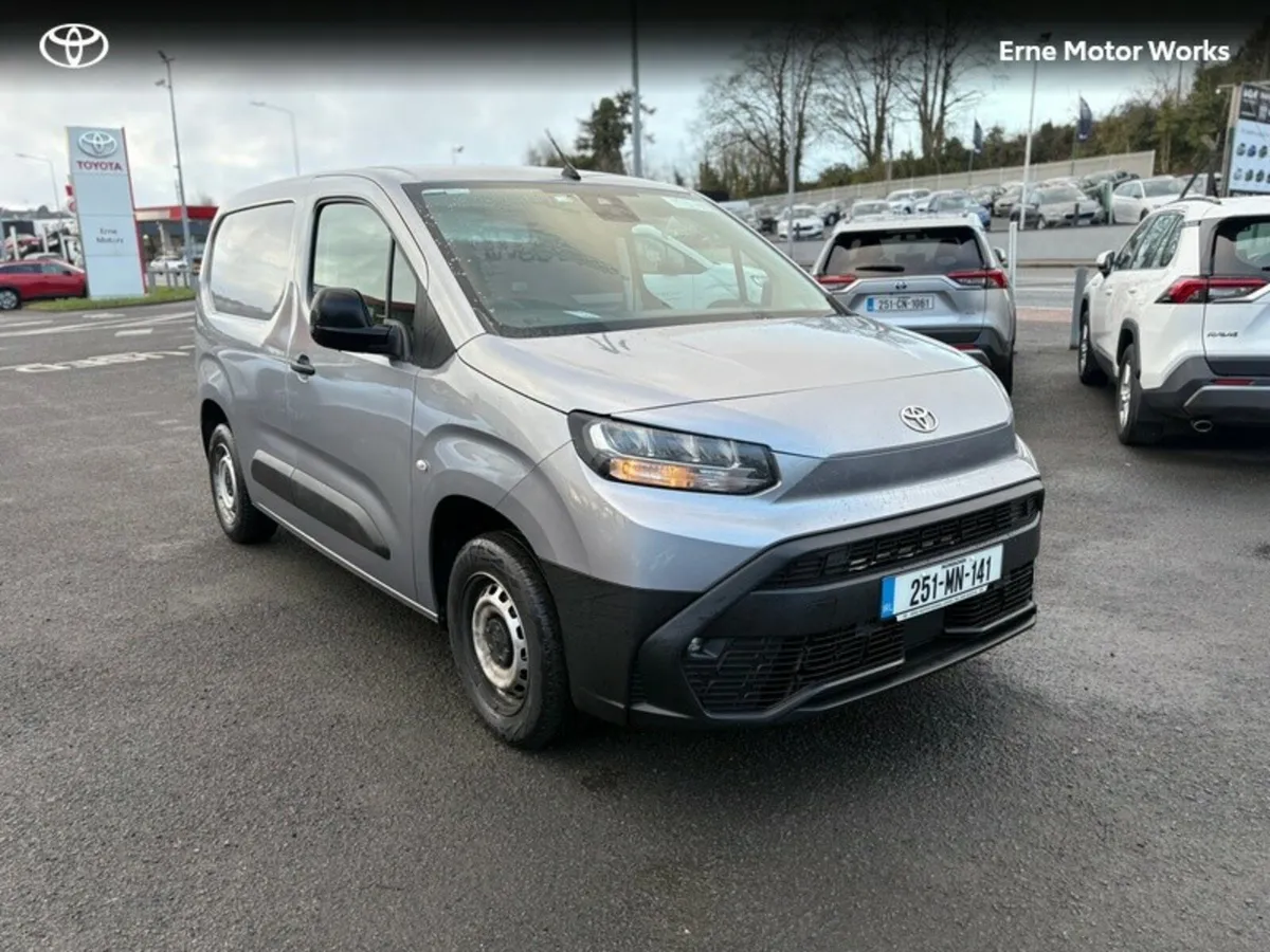 Toyota Proace CITY 1.5 GX SWB 650KG - Image 1