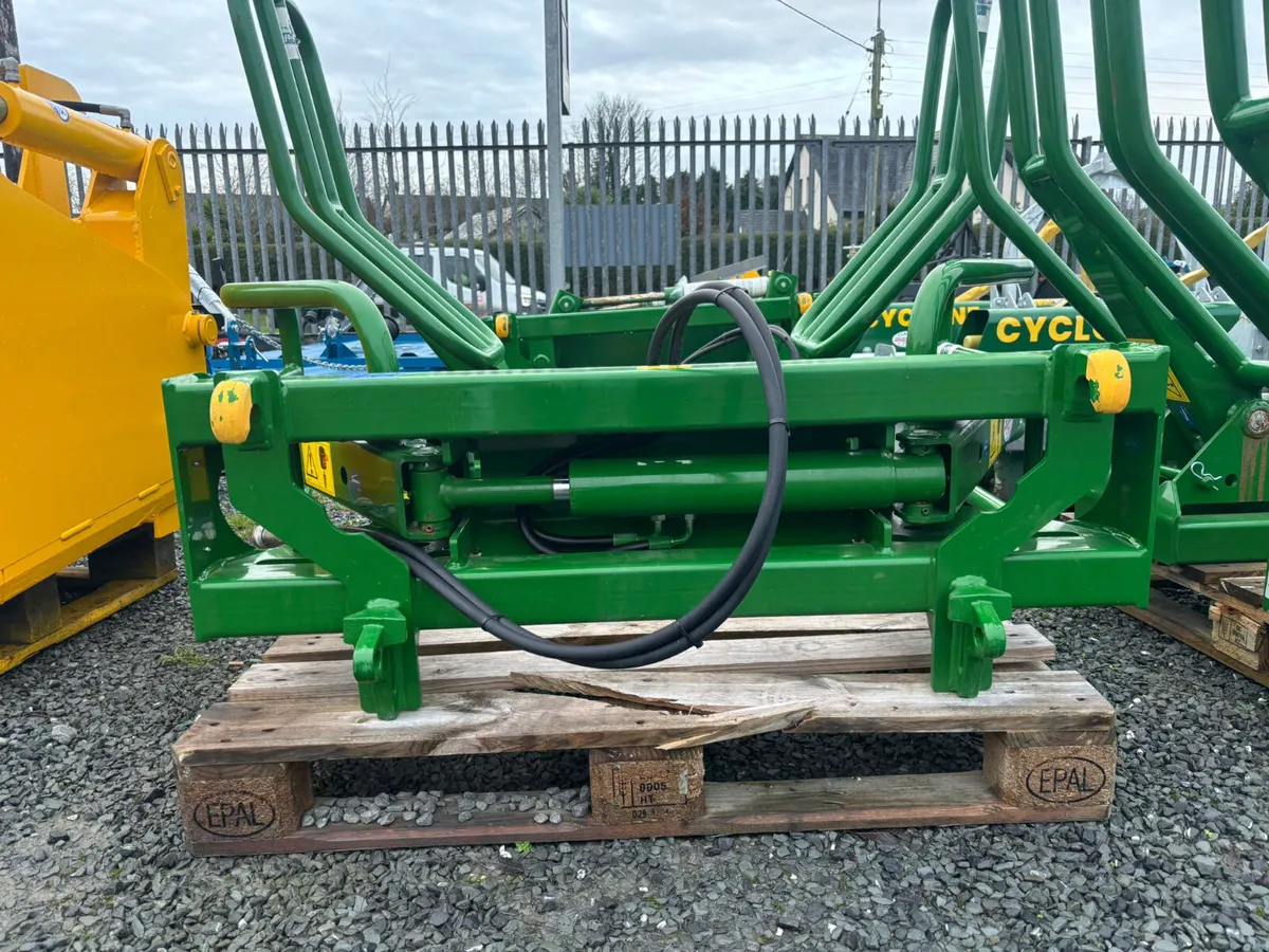 New McHale R5 Bale Handler - Image 2