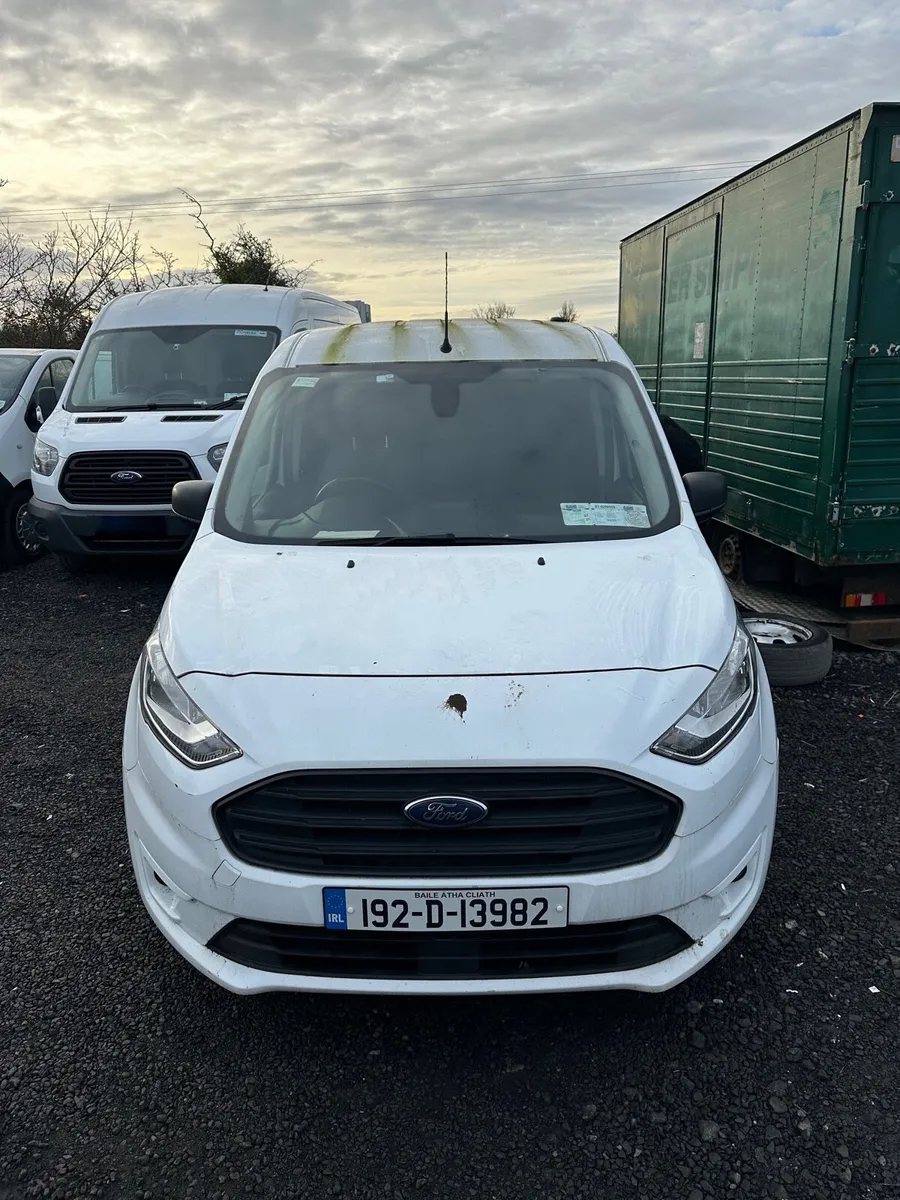 Ford Transit Connect Trend 2019 - Image 2