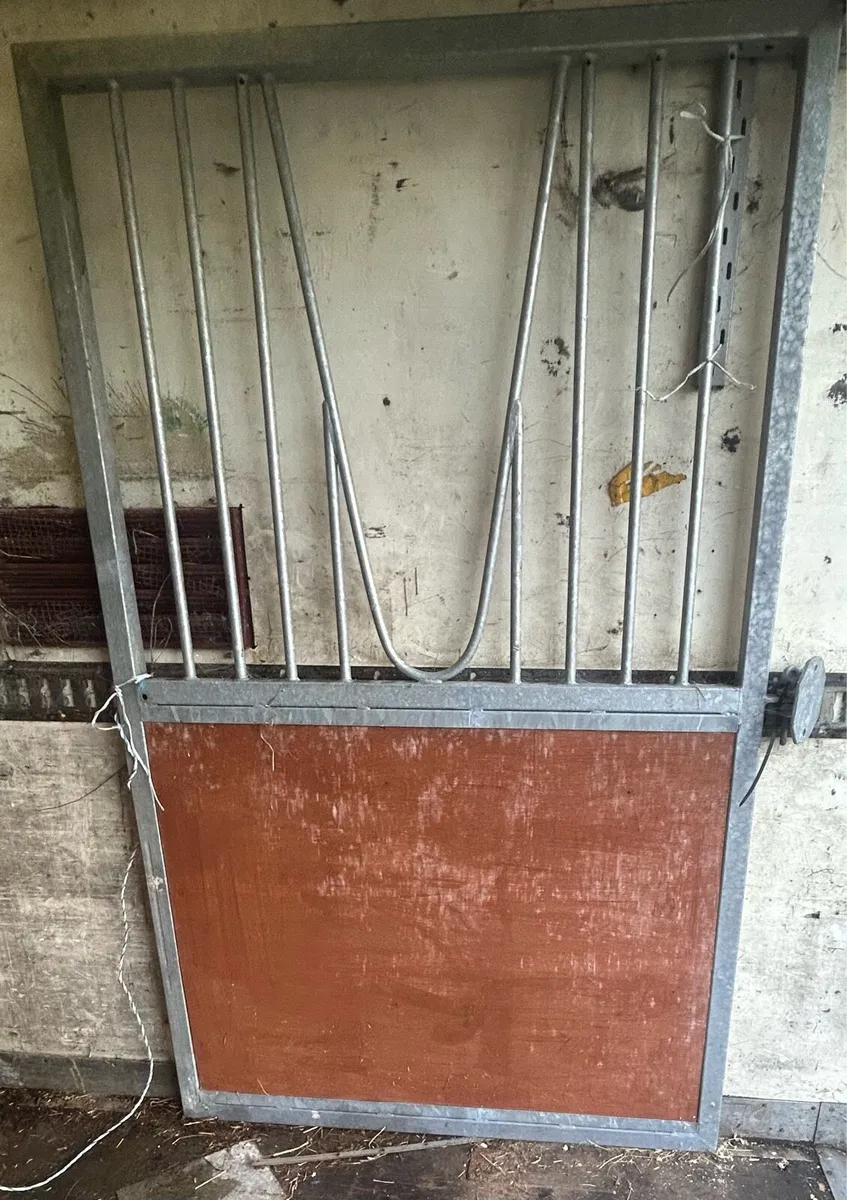 Stable door - Image 1