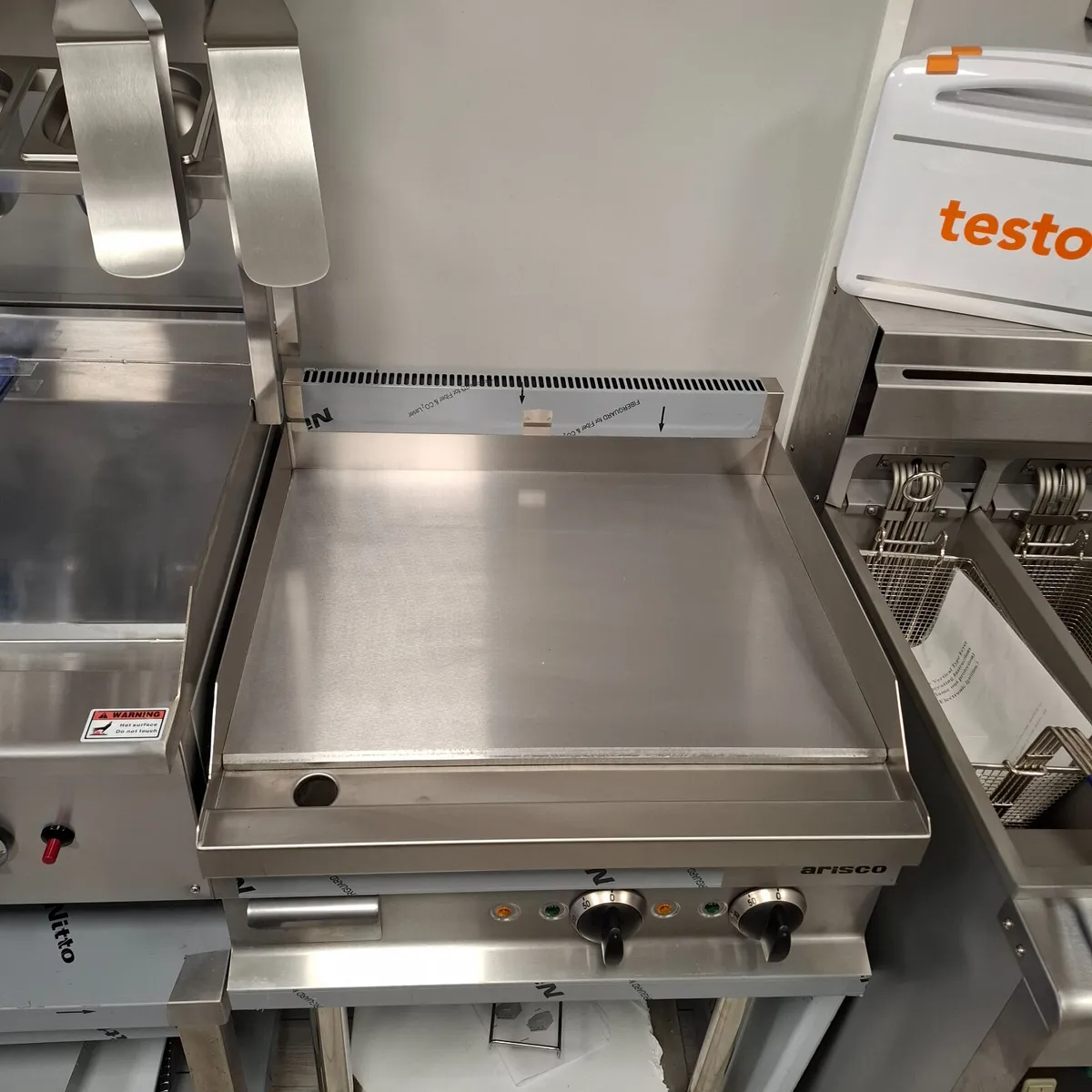 Arisco EG606 Electric Griddle Hotplate - Image 2