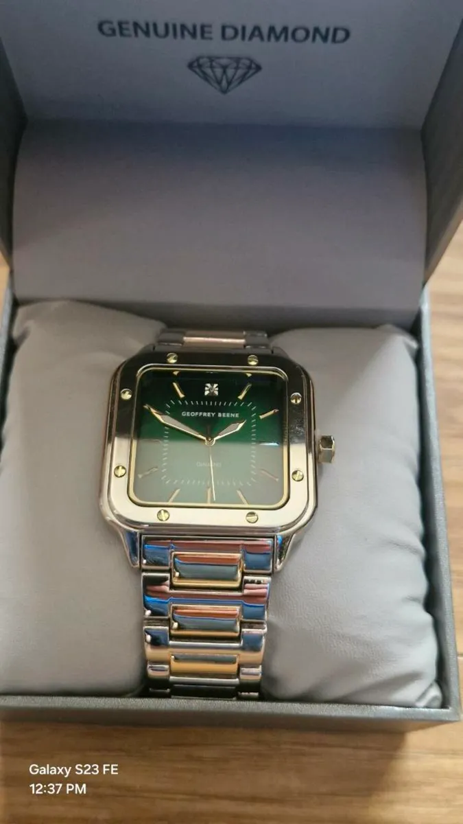 Geoffery Beene Diamond Two-Tone Bracelet 41mm - Image 3