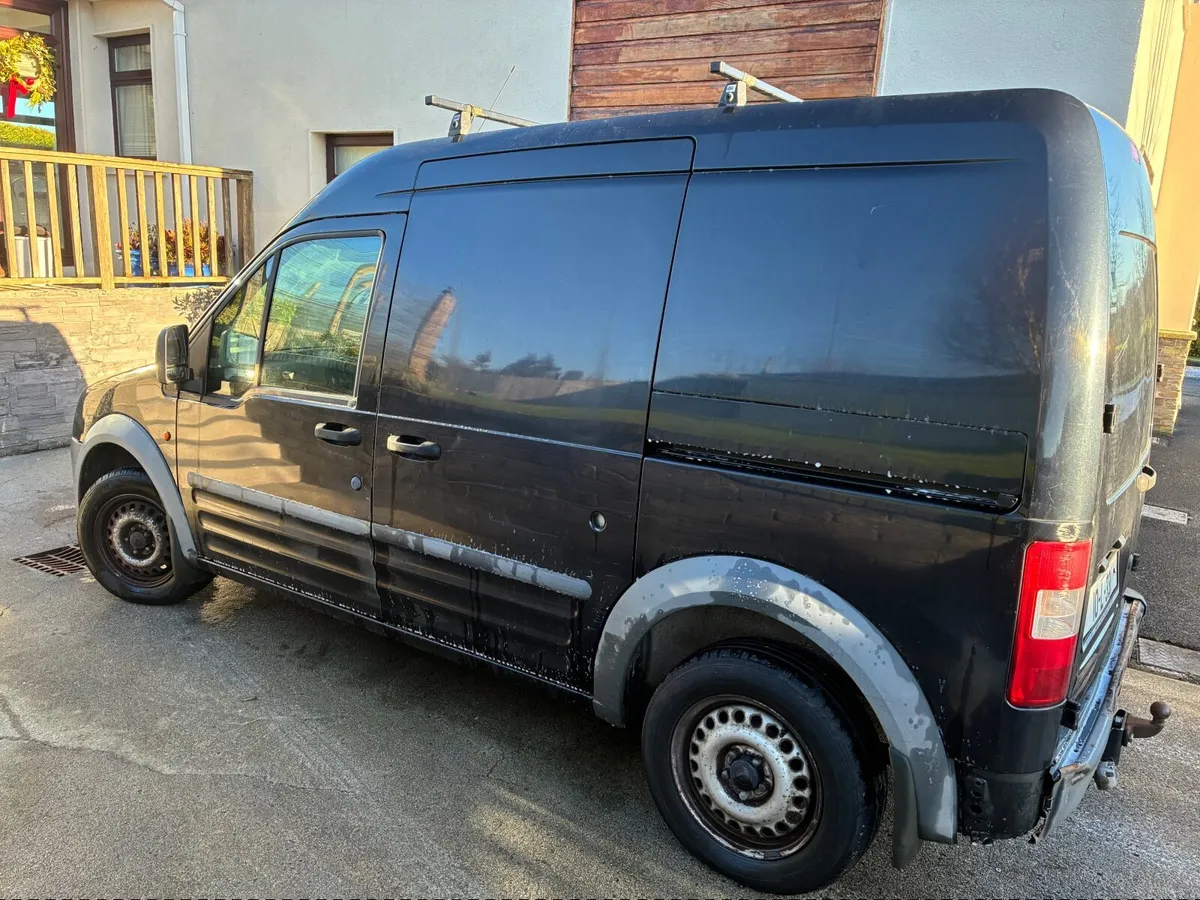 Ford Transit 2010 - Image 2