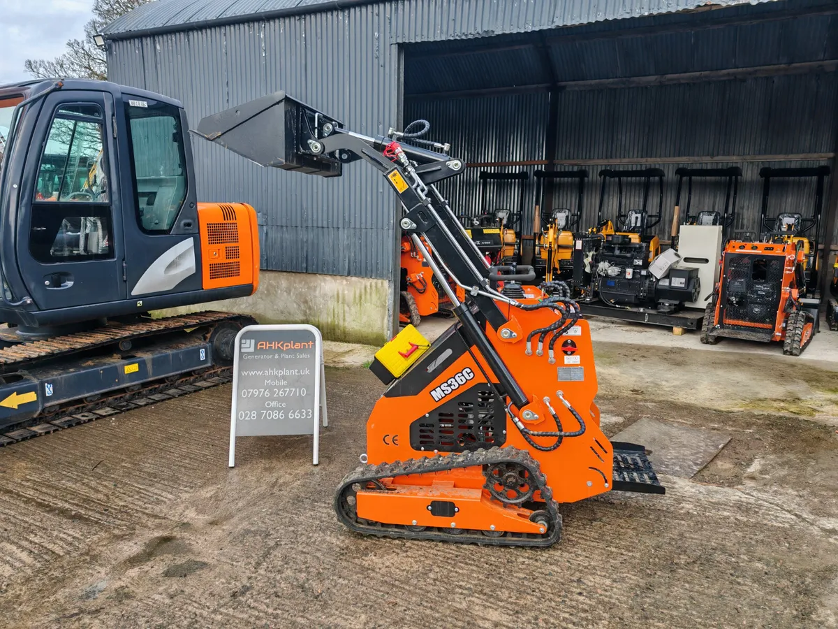 Skid steer Telehandler UNUSED - Image 1