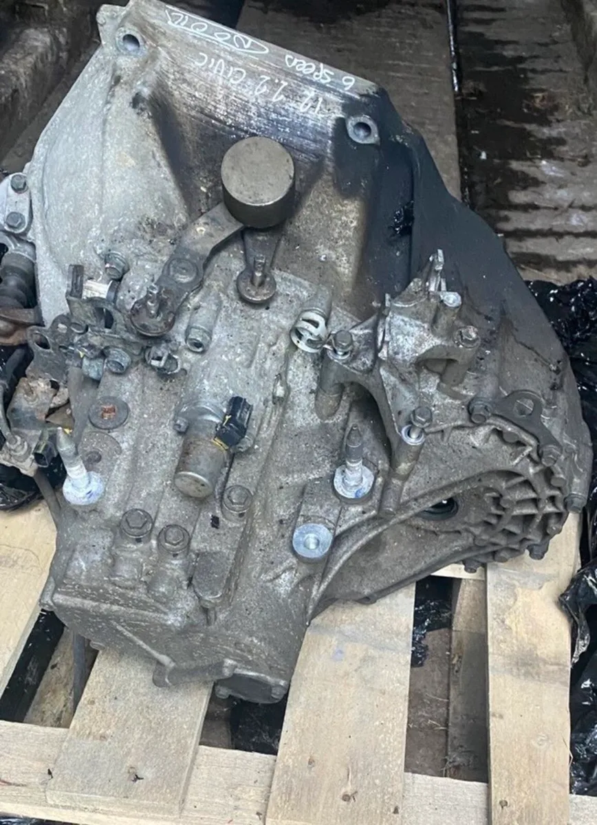 Honda Civic Gear Box - Image 3