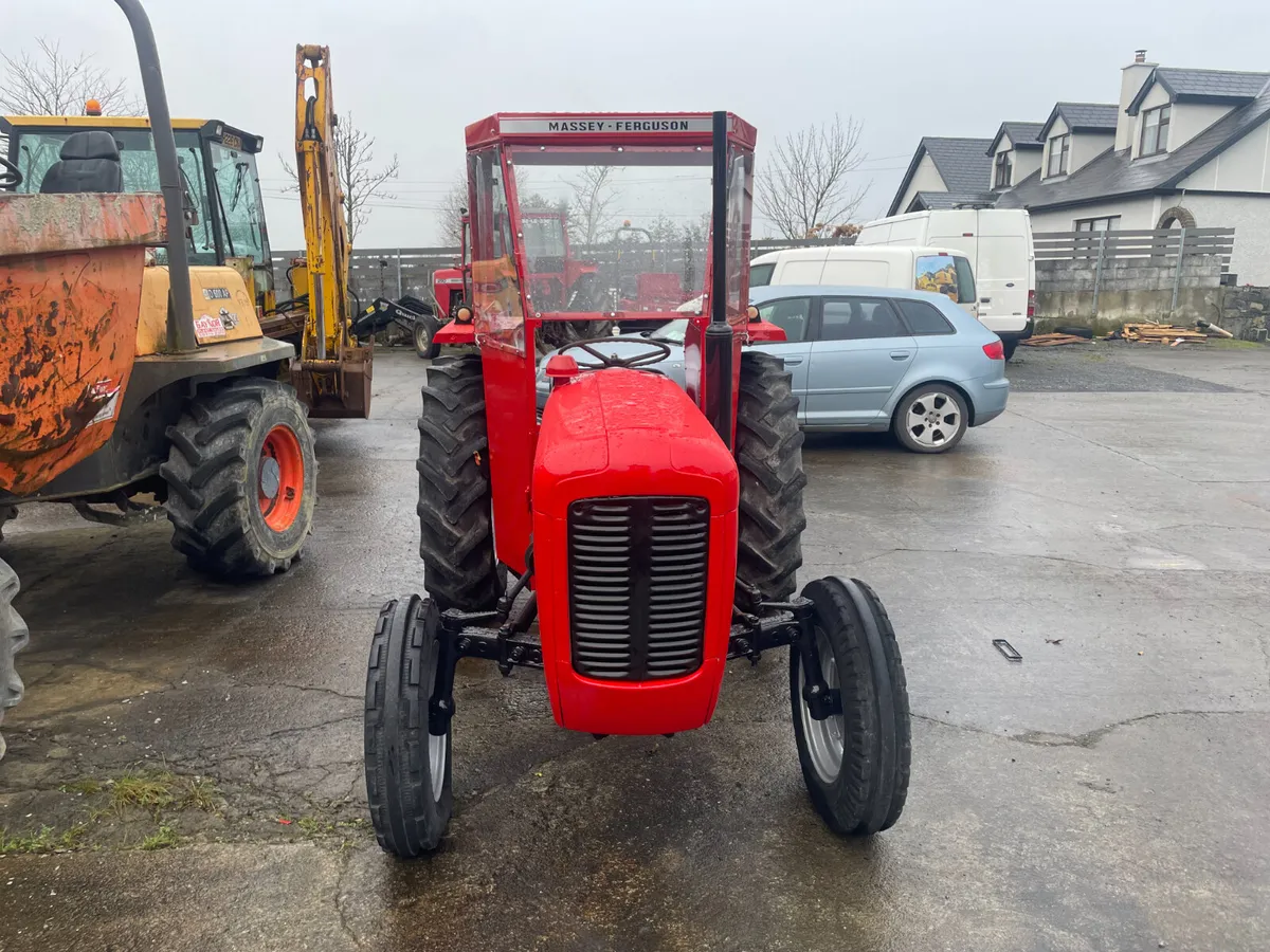 Massey Ferguson 35X - Image 2