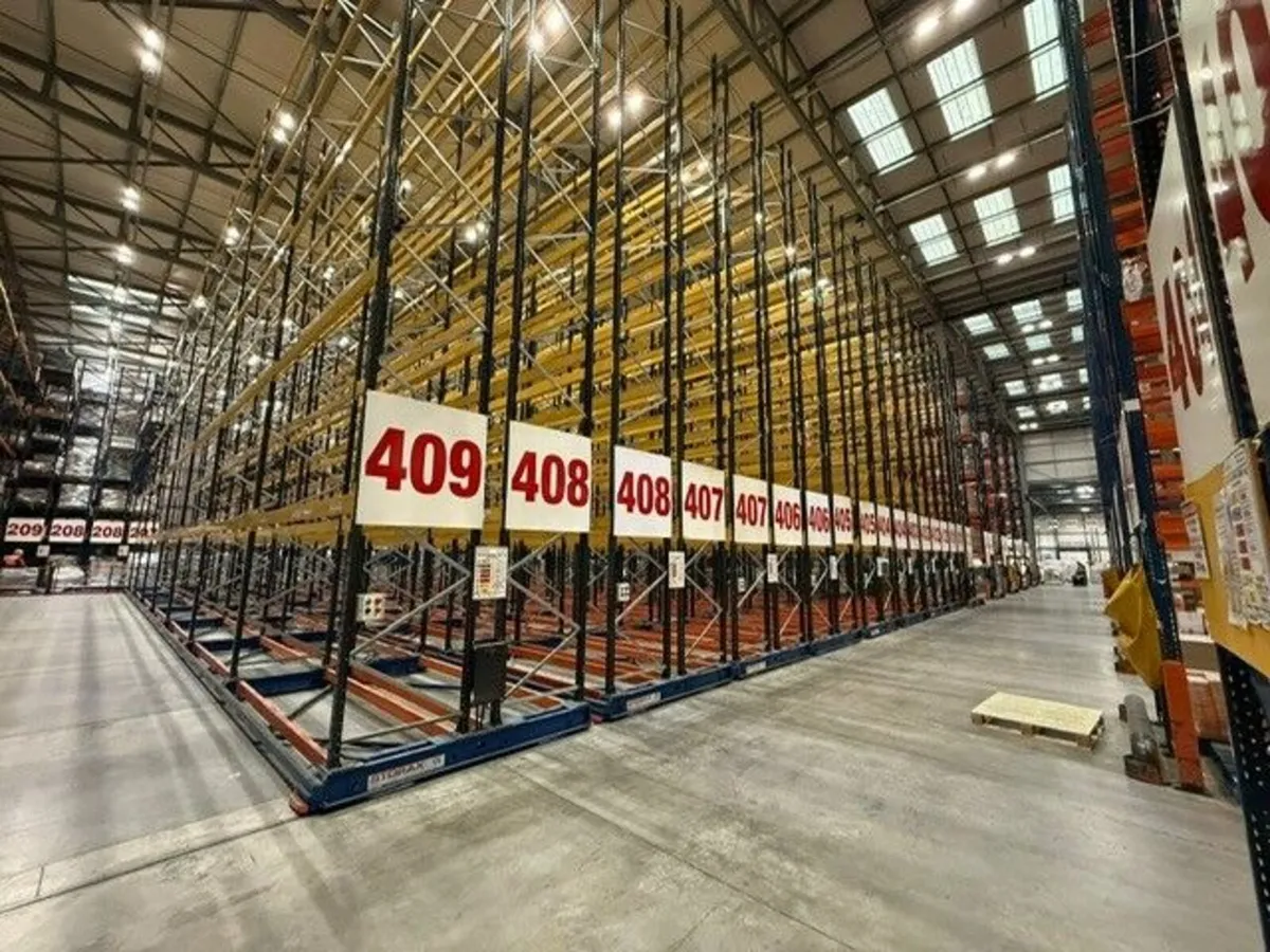 Mobile Pallet Racking - Image 1