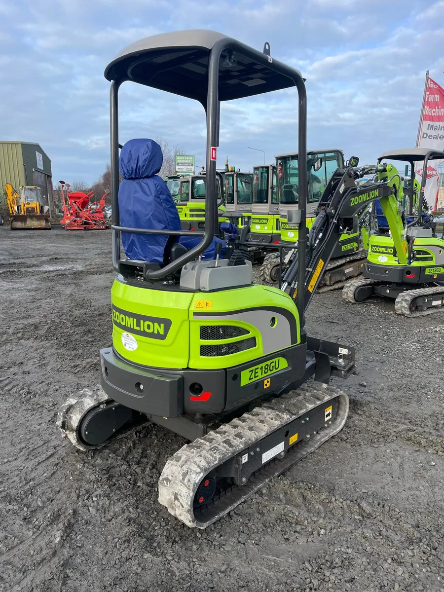 1.8T Zoomlion Mini Digger - Image 2