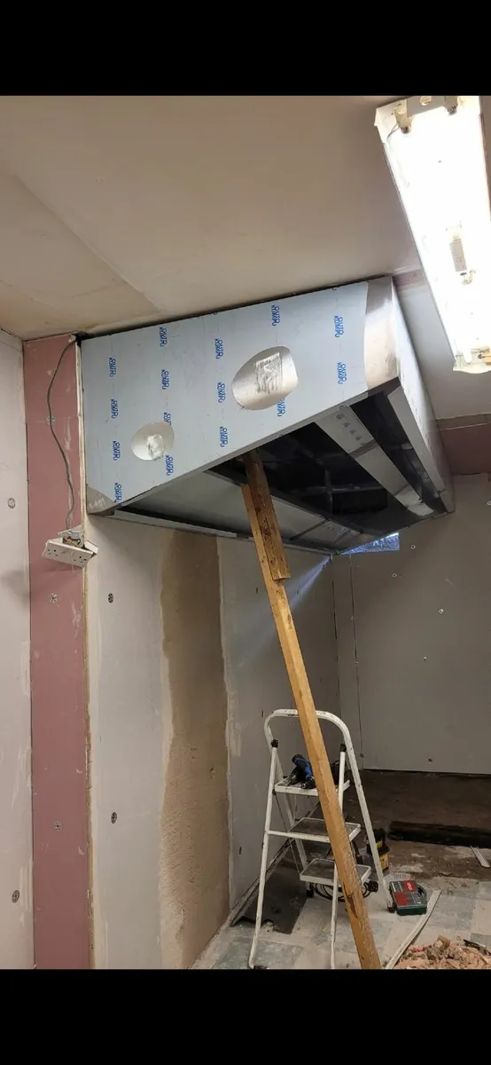 Chip dump ,tables ,canopys , - Image 4