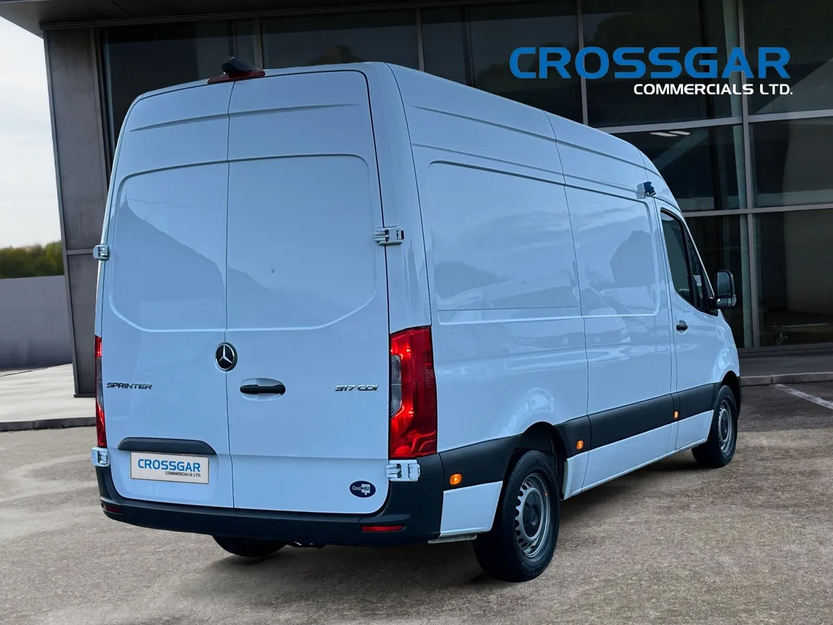 MWB FRIDGE/FREEZER VAN OVERNIGHT STANDBY - Image 3