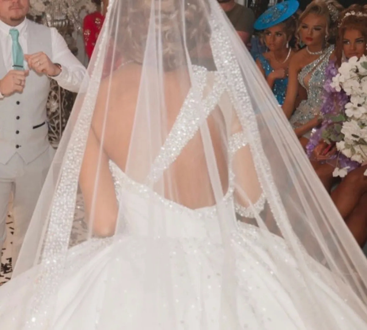 Thelma madine Wedding dress - Image 4