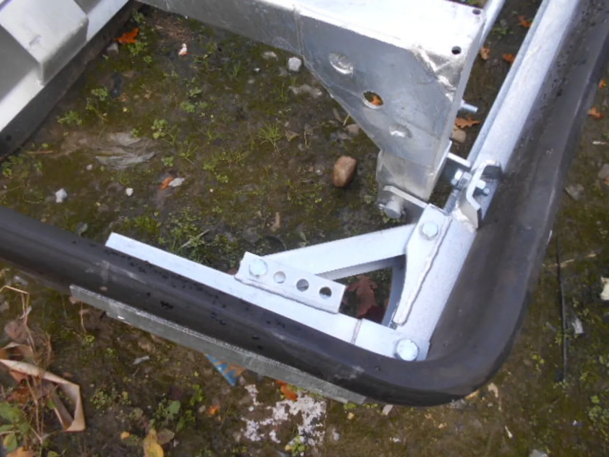 RITCHIE YARD SCRAPER - Image 4