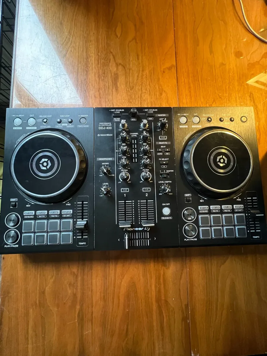 Pioneer DDJ-400 Controller - Image 1