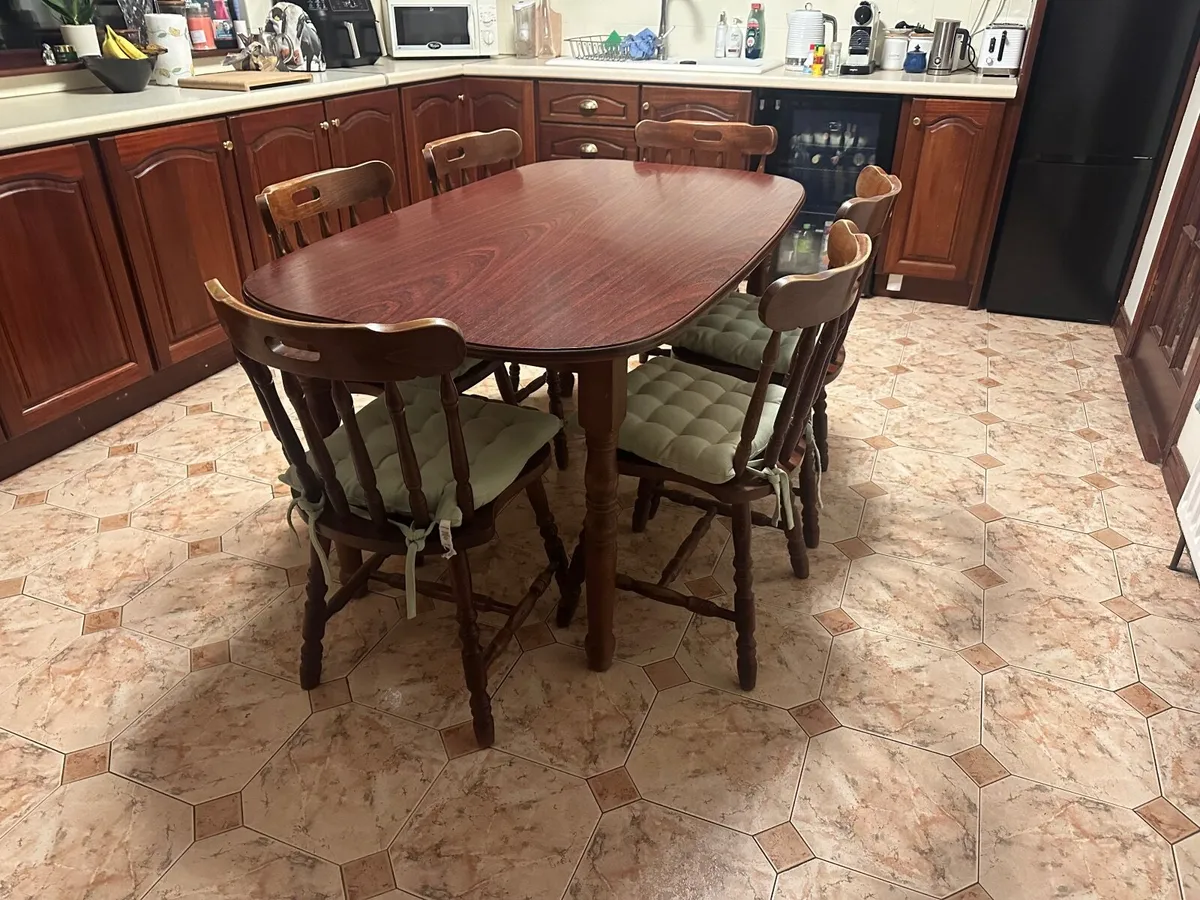 Dining table and chairs - Image 3