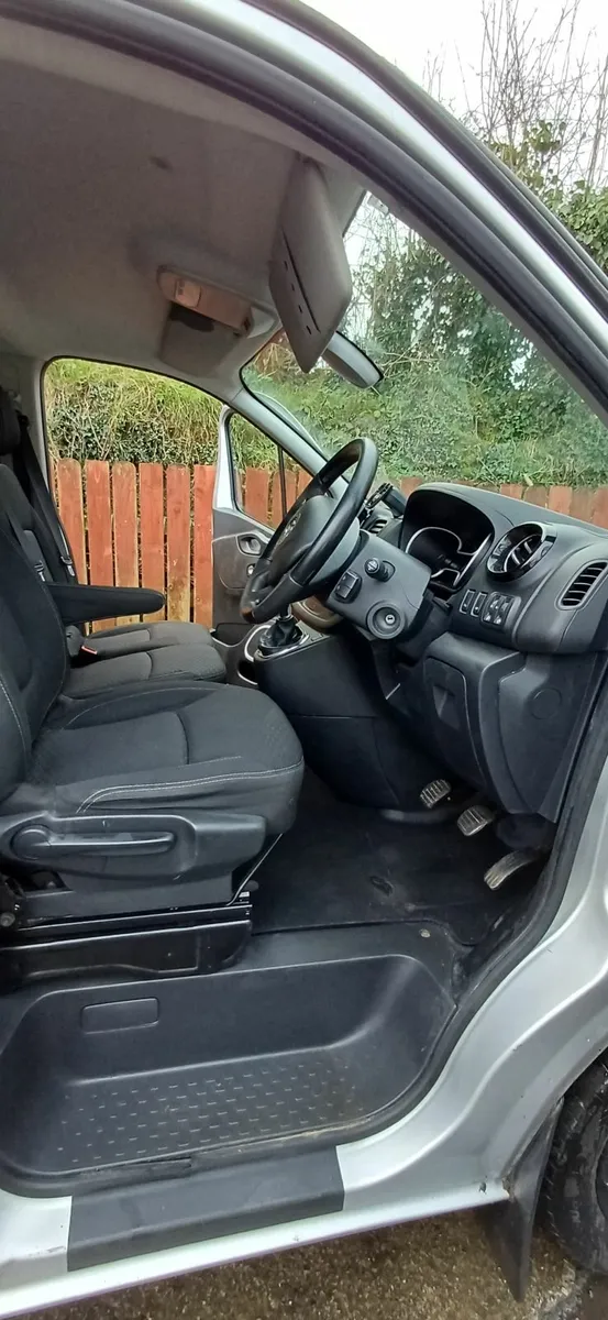 Vauxhall Vivaro 2018 - Image 3