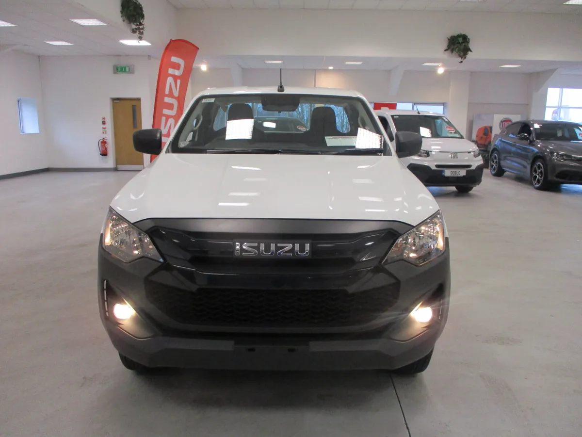 2026 Isuzu D-Max Single Cab - Image 3