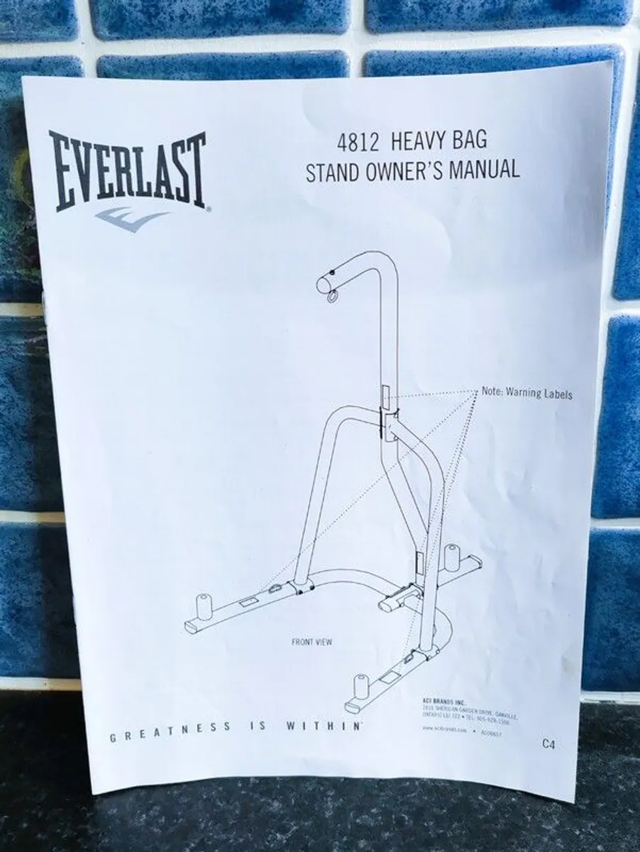 Everlast Boxing Stand & 12kg Boxing Bag-Price Drop - Image 2