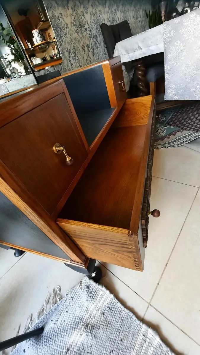 Dressing table - Image 3