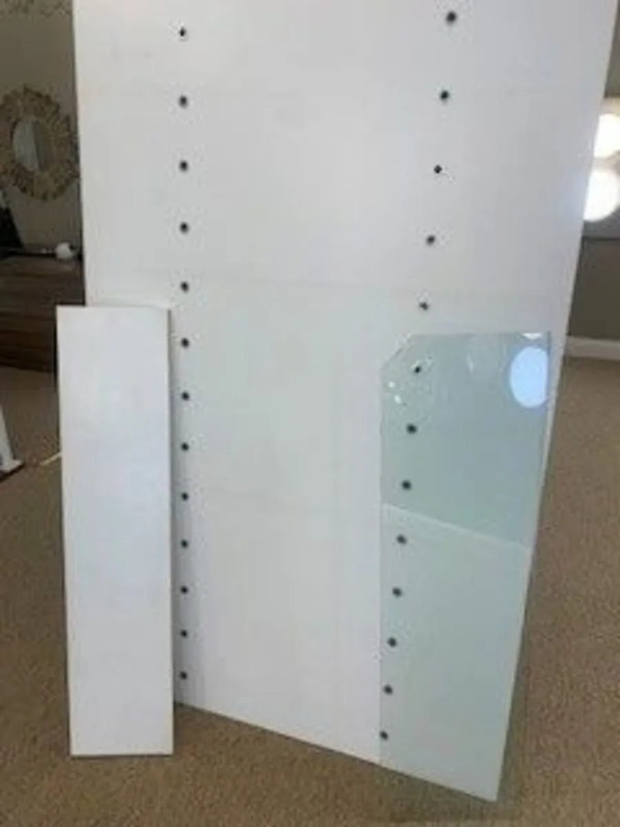 display shelving - Image 3