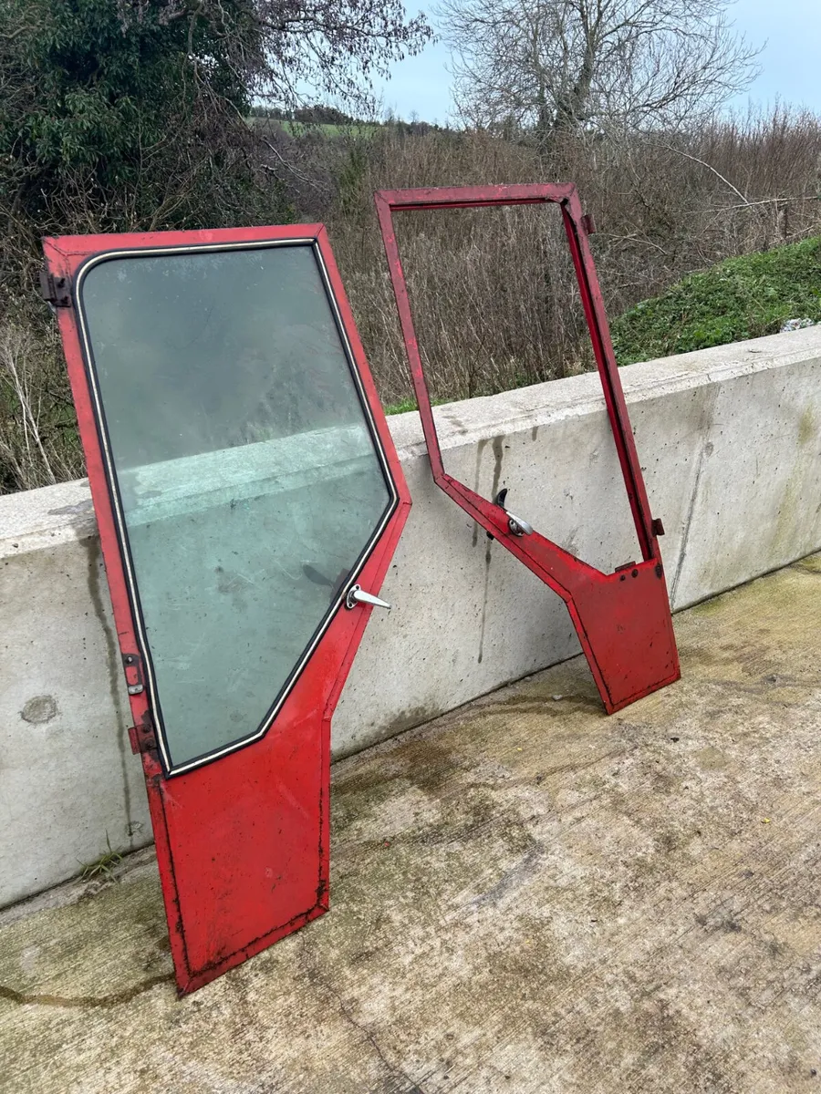 Doors To Suit Case/International Tractor - Image 2