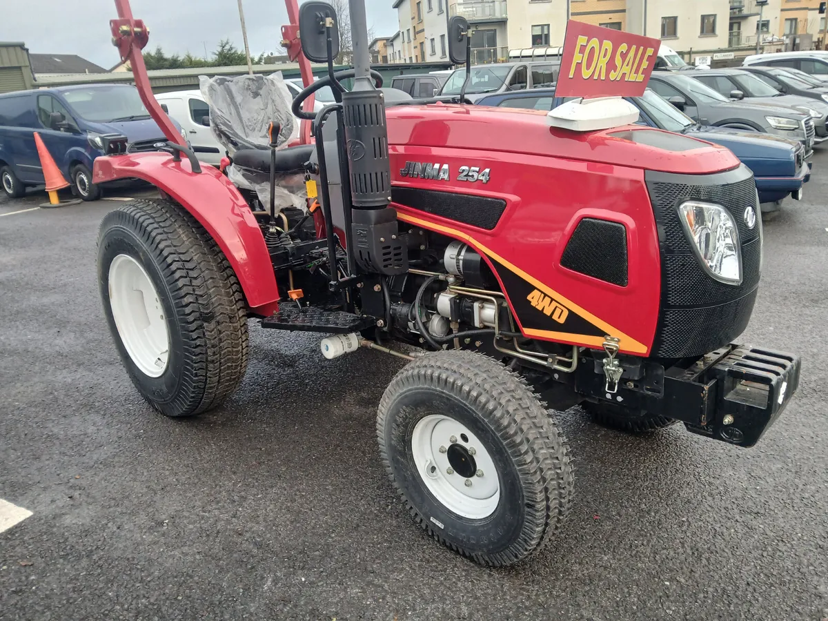 Jinmar 25hp compact tractor on grass tyres - Image 1