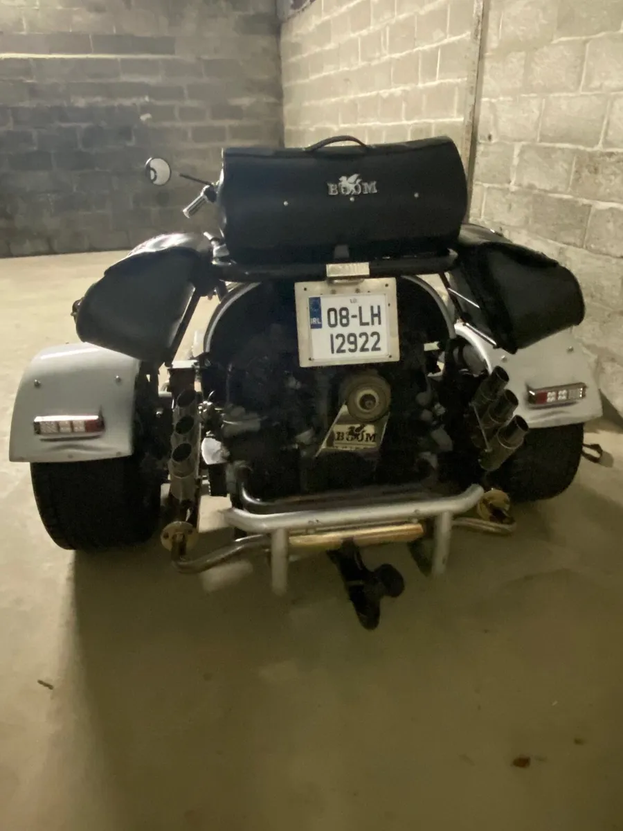 BOOM  TRIKE - Image 2