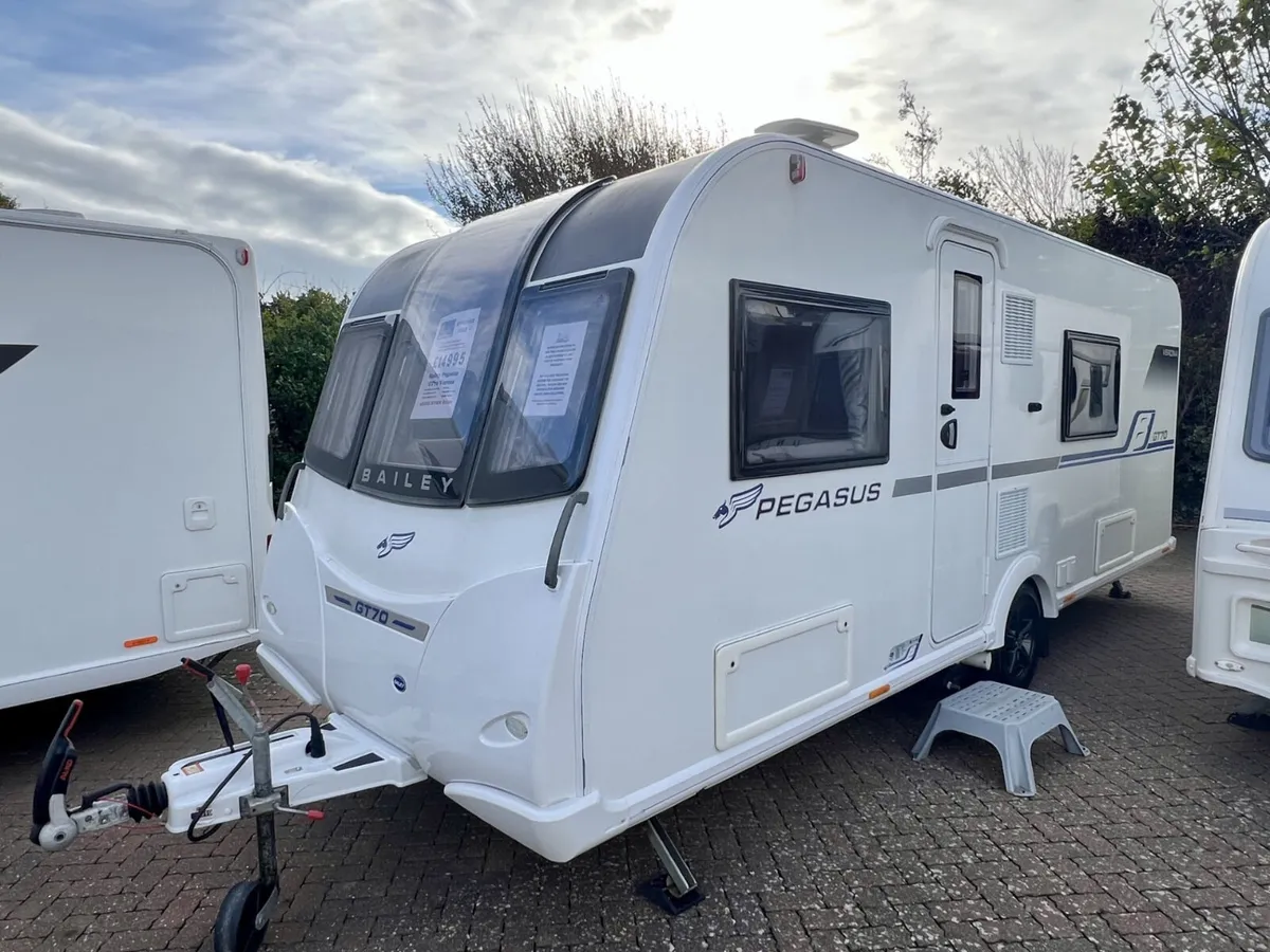 2018 BAILEY PEGASUS GT70 VERONA 4/5 BERTH - Image 1