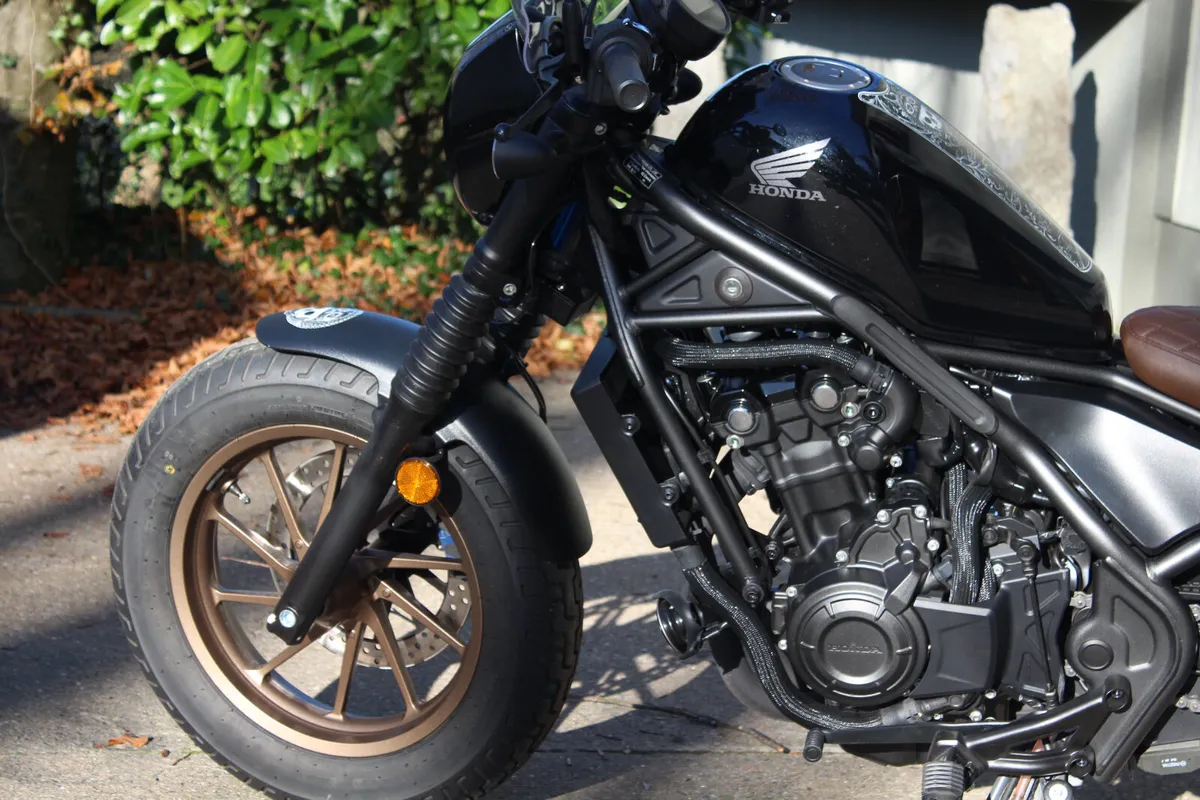 2025 Honda CMX 500 S Rebel 500 with only 300 km - Image 3