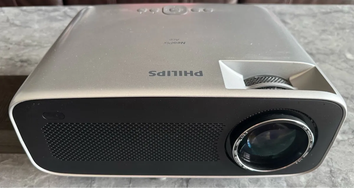 Philips Projector - Image 1