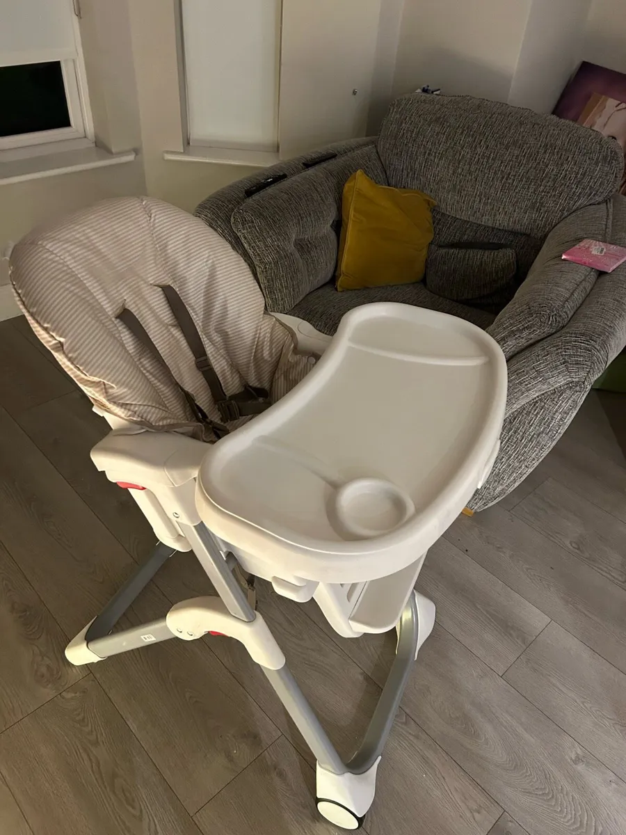 Second hand Swift Fold Graco High Chair - Image 1