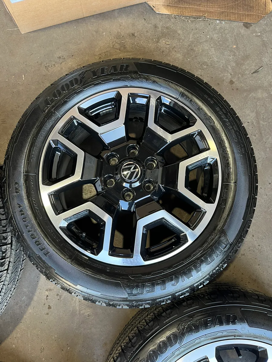 20inch VW amarok alloy wheels and tyres - Image 4