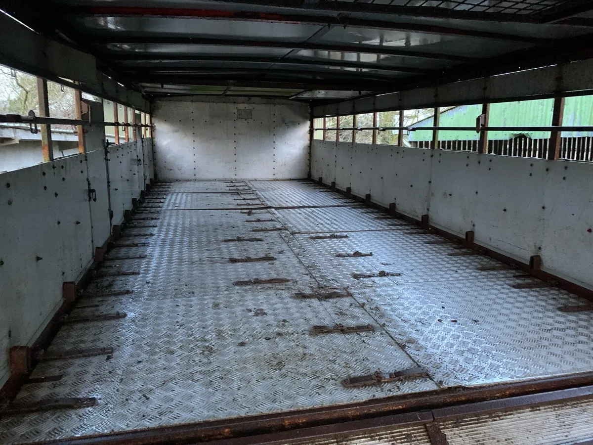 SHEEP TRAILER - Image 3