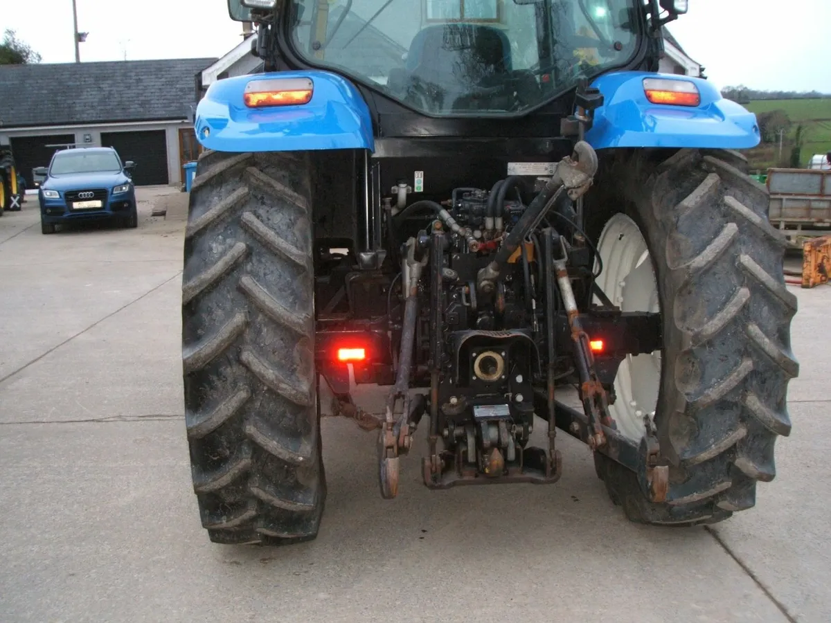 2008 New Holland 6010 Delta dual power - Image 3