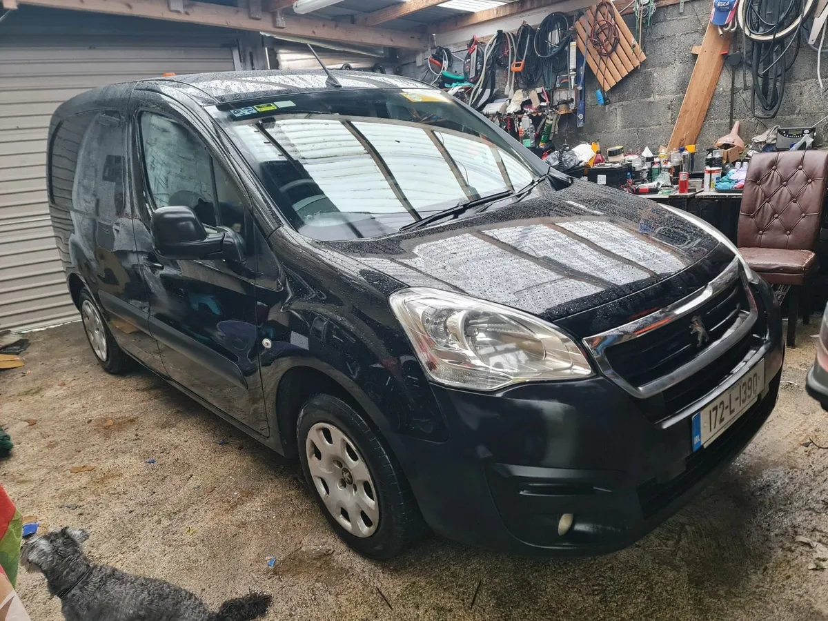 Peugeot Partner 2017 cvrt 17/12/26 high spec - Image 2